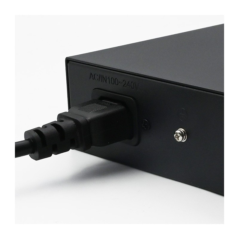 Przełącznik sieciowy SWITCH FAST Ethernet PoE | 16x RJ45 10/100  Mb/s | 2x RJ45 Uplink 1000 Mb/s | 1x SFP 1000Mb/s 