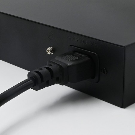 Przełącznik sieciowy SWITCH FAST Ethernet PoE | 8x RJ45 |  2x RJ45 Uplink | 120W | 10/100 Mb/s 