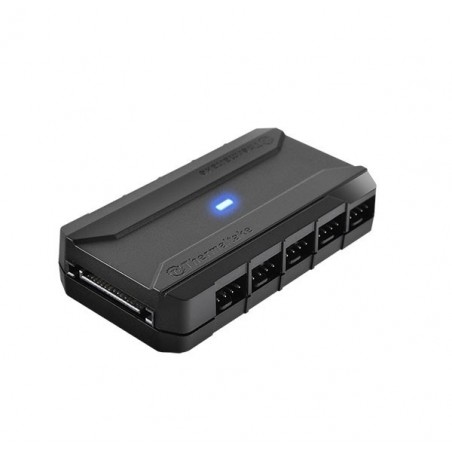 Commander FP - 10 Port Hub for PWM Fans Commander FP - 10 Port Hub for PWM Fans