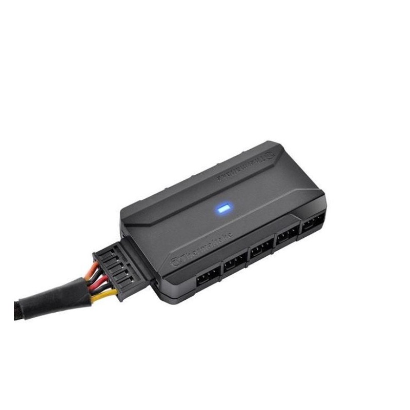 Commander FP - 10 Port Hub for PWM Fans Commander FP - 10 Port Hub for PWM Fans