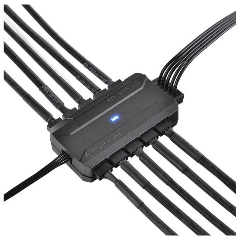 Commander FP - 10 Port Hub for PWM Fans Commander FP - 10 Port Hub for PWM Fans