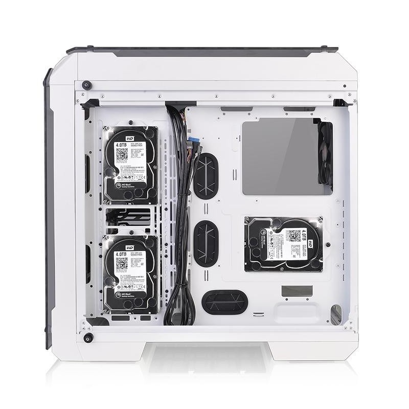 Obudowa View 71 Riing Tempered Glass E-ATX Full Tower - edycja Snow Obudowa View 71 Riing Tempered Glass E-ATX Full Tower - edycja Snow