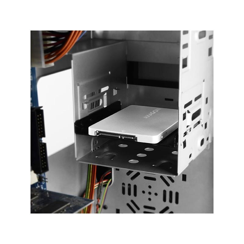 RSS-M2SD Wewnętrzna obudowa 2.5" z interfejsem SATA do dysków SSD M.2 SATA, srebrny RSS-M2SD Wewnętrzna obudowa 2.5" z interfejsem SATA do dysków SSD M.2 SATA, srebrny