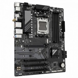 Płyta główna B650 UD AX AM5 4DDR5 HDMI/DP ATX Płyta główna B650 UD AX AM5 4DDR5 HDMI/DP ATX