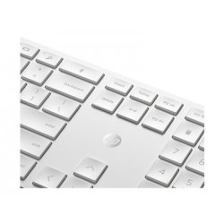 HP 650 Zestaw bezprzewodowy myszy i klawiatury biały HP 650 Zestaw bezprzewodowy myszy i klawiatury biały