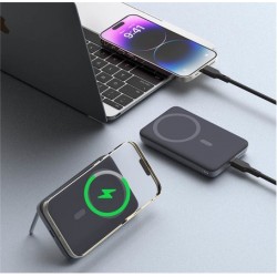 PB-MS01 MagSafe PowerBank | 6700mAh | 20W | LED | USB-C PB-MS01 MagSafe PowerBank | 6700mAh | 20W | LED | USB-C
